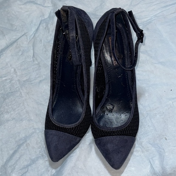 BCBGeneration Cynthia suede mesh pointed toe ankle strap heels pumps Sz 8 - Picture 7 of 12